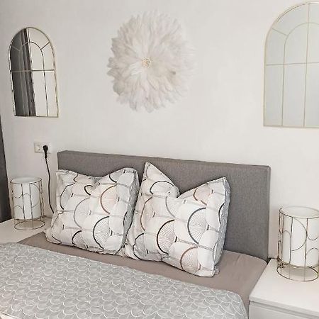 Schone 2 Zw In Sindelfingen - Maichingen *Daimler Apartment Ngoại thất bức ảnh