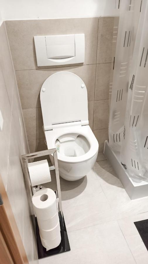 Schone 2 Zw In Sindelfingen - Maichingen *Daimler Apartment Ngoại thất bức ảnh